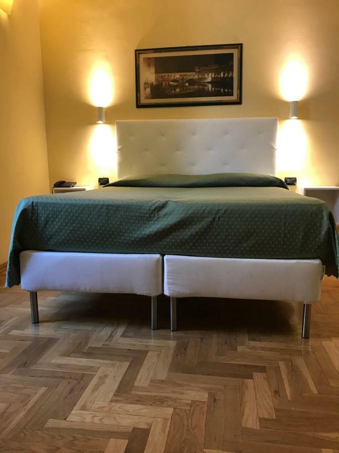 Hotel Giglio Florens Exteriör bild